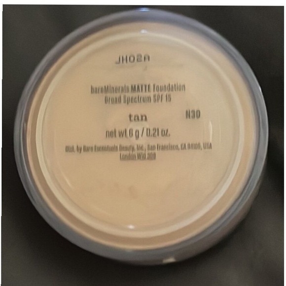 BareMinerals Tan Matte Mineral Skin Care Powder Foundation SPF 15 N30 6g/0.21 oz - Picture 2 of 13